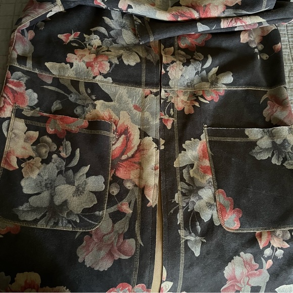 Anthropologie Solitaire Brown Suede Large Floral
Open Front Kimono Jacket - Picture 9 of 13